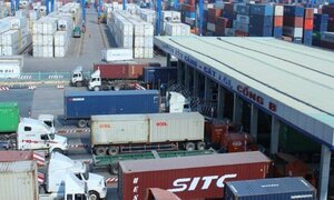 Phó thủ tướng yêu cầu điều tra 'hơn 200 container biến mất khỏi cảng Cát Lái'