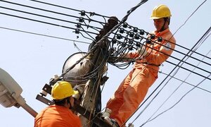 Từ ngày mai 15/8, EVN được tự điều chỉnh giá bán lẻ điện