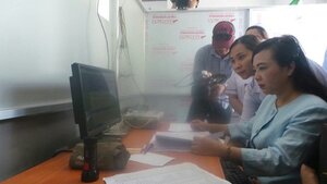 Chấn động ngành y: Dược sĩ công trốn việc bị Bộ trưởng phát hiện