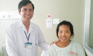 Cứu sống sản phụ năm lần ngừng tim sau sinh