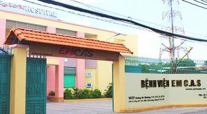 Nữ bệnh nhân hôn mê nguy kịch sau gọt cằm đã sang Singapore điều trị