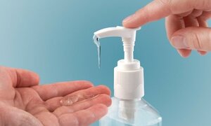 Chàng trai rước họa do rửa bộ phận sinh dục bằng nước vệ sinh phụ nữ