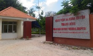 Cách chức giám đốc bệnh viện bổ nhiệm con trai làm phó khoa