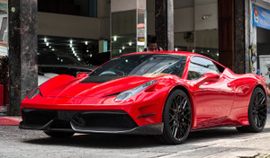 Cận cảnh siêu xe Ferrari 458 độ tiền tỷ ở Sài Gòn