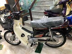 Honda Dream II 2002 còn 'zin' chưa đổ xăng, rao bán 1,2 tỷ đồng nhiều người 'ngã ngửa'