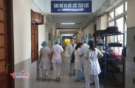 Người chồng ồn ào nhất phòng đẻ khiến bác sỹ bật cười