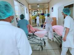 Phía sau chuyện nữ sinh 17 tuổi vào viện sinh con một mình