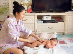 Vợ ca sĩ Đăng Khôi: Chỉ biết nhìn con và khóc vì trầm cảm sau sinh