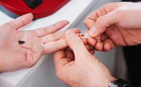 Người đầu tiên nhiễm HIV ở Việt Nam gần 30 năm trước, bây giờ ra sao?