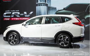 Thuế về 0%, xe ô tô Honda CRV giảm 200 triệu đồng, sao khách vẫn chê?