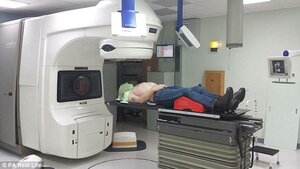 Mất một nửa lưỡi, suýt chết 2 lần vì nghiện thuốc lá