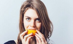 Điều khiến bạn kinh ngạc nếu mỗi ngày ăn một quả cam