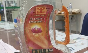 Uống nhầm dầu hỏa, bé 14 tháng tuổi nguy kịch