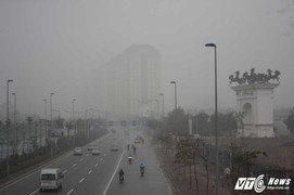 Ảnh: Phố phường Hà Nội đẹp lung linh, mờ ảo trong sương mù