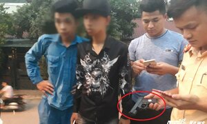 Công an truy tìm kẻ tông trọng thương CSGT Hà Nội rồi tháo chạy