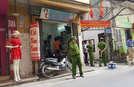 Để lại thư tuyệt mệnh, người đàn ông treo cổ tự tử trên cột điện