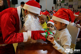 Giáng sinh 2017: 'Con ước được rời giường bệnh để về nhà và đến trường với các bạn'
