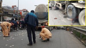 Đôi nam nữ đi xe máy bị xe bồn cuốn vào gầm thiệt mạng ở Hà Nội