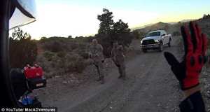 Video: Suýt mất mạng vì mò vào vùng tối mật quân sự Mỹ