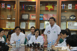 BV Bạch Mai miễn phí cho 100 bệnh nhân chạy thận tại Hòa Bình