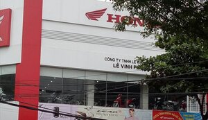Chuyện ngược đời: Đại lý xe máy Yamaha bán hàng của Honda