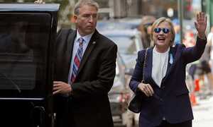 Bà Clinton trần tình về sự cố ngất xỉu trong lễ 11/9