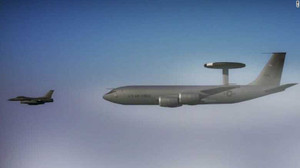 Video: Chiến cơ Mỹ, Nga suýt đâm nhau trên bầu trời Syria