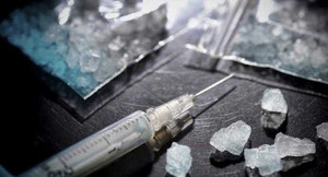 Nhà sư Myanmar giấu hàng triệu viên ma túy đá trong chùa