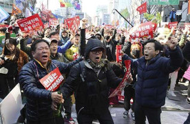 Chiến hạm Hàn Quốc phát nổ trước lúc tập trận