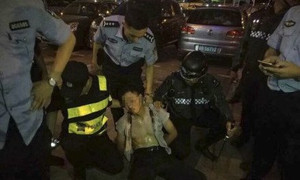 Đâm chém trong siêu thị Trung Quốc, 2 người chết