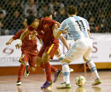 Tuyển Futsal Việt Nam thua đầy tiếc nuối trước Argentina