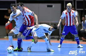 Kém xa đẳng cấp, tuyển Futsal Việt Nam thua đậm Paraguay