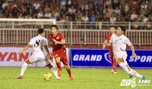 Tuyển Việt Nam thắng đậm Triều Tiên, BLV Quang Huy: Ta có thể 'chơi' được Tây bằng lối đá này