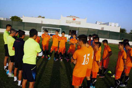 HLV Hoàng Anh Tuấn tin U19 Việt Nam ngang cơ U19 UAE