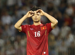 AFF Cup 2016: HLV Hữu Thắng cho phép Công Phượng đá 'ích kỷ'