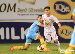 Chuyện lạ V-League: Công Vinh chi tiền tỷ mua xe khủng cho CLB TP.HCM