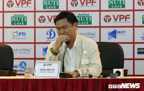 Bầu Đức từ chối gặp Chủ tịch VPF: Có gặp cũng chẳng còn ý nghĩa gì