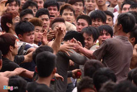 Gộp Tết tây với Tết ta: Chúng ta chọn phát triển hay chỉ quanh quẩn với vài nước láng giềng?