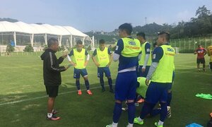 Video: U22 Việt Nam luyện đòn sở trường trên đất Hàn