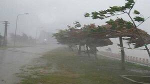 Bão số 10 mạnh chưa từng có: Cảnh báo mưa lớn đến 400mm ở các tỉnh miền Trung