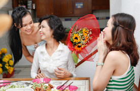 Hoa nhập khẩu bung hàng ngày 20/10