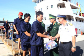 Trung Quốc đơn phương cấm đánh bắt cá trên Biển Đông: ‘Cấm cứ cấm, đánh cứ đánh’