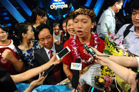 Quán quân Olympia 2016 Hồ Đắc Thanh Chương biết đọc khi 4 tuổi