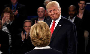 Tranh luận bầu cử Tổng thống Mỹ 2016: Donald Trump dọa bỏ tù Hillary Clinton