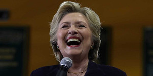 Donald Trump và Hillary Clinton dồn sức vào những bang chủ chốt