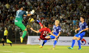 Màn trình diễn mãn nhãn của tuyển Việt Nam trước Avispa Fukuoka