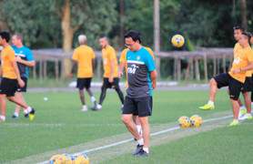 AFF Cup 2016: Việt Nam, Myanmar, Malaysia không muốn lộ bài qua Facebook