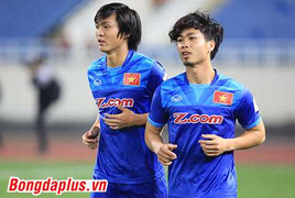 Công Phượng trở thành y tá đặc biệt của Tuấn Anh