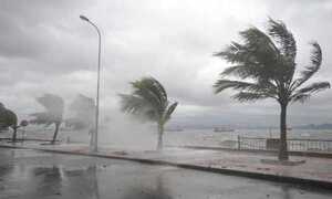 Xuất hiện cơn bão Tokage gần Biển Đông