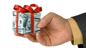 Thưởng Tết giáo viên: Nơi 30 triệu đồng, chỗ chỉ 50 nghìn đồng